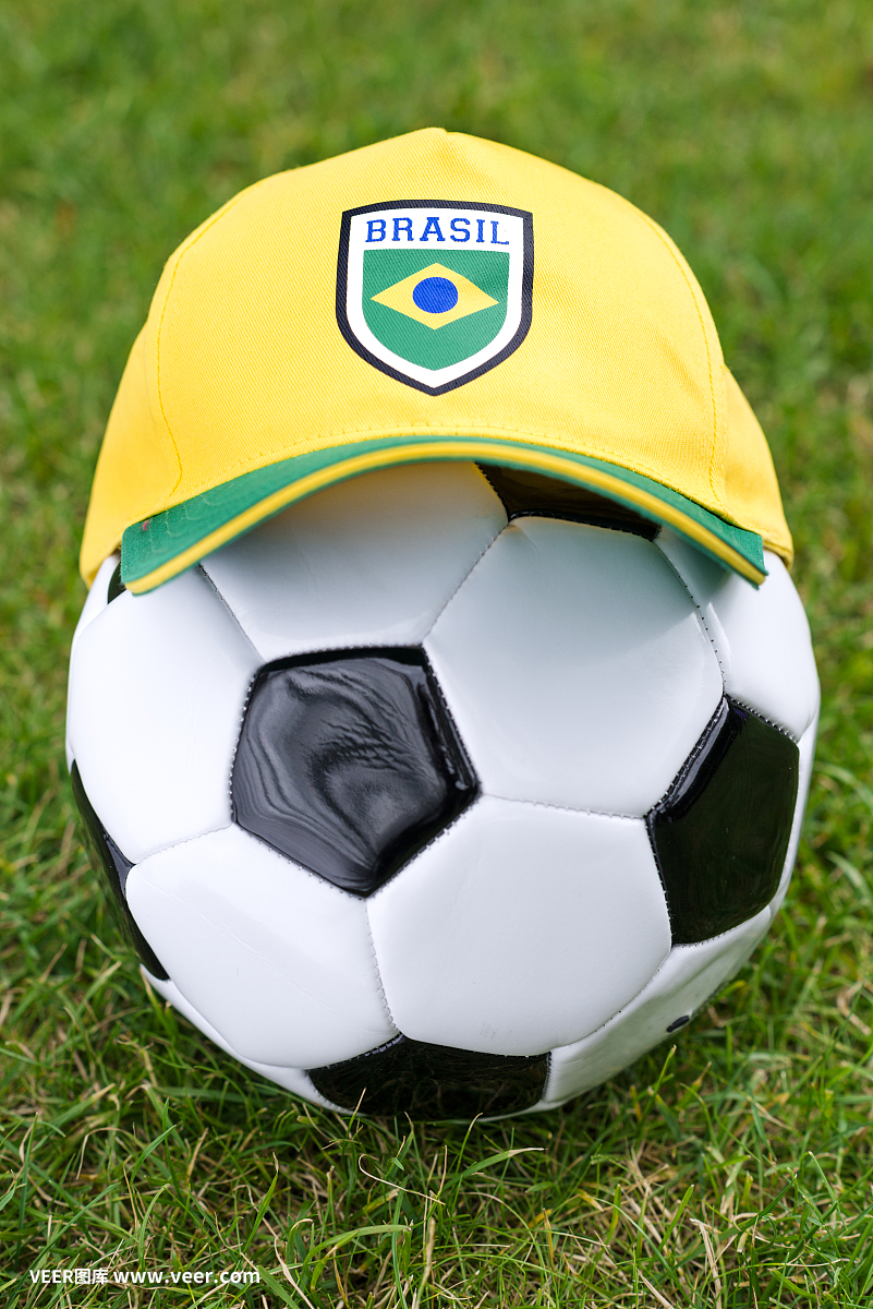 通过一系列 通过一系列